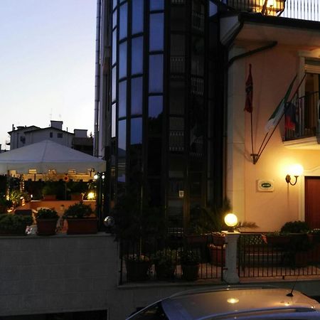 Hotel Carriera San Giovanni Rotondo Exterior foto